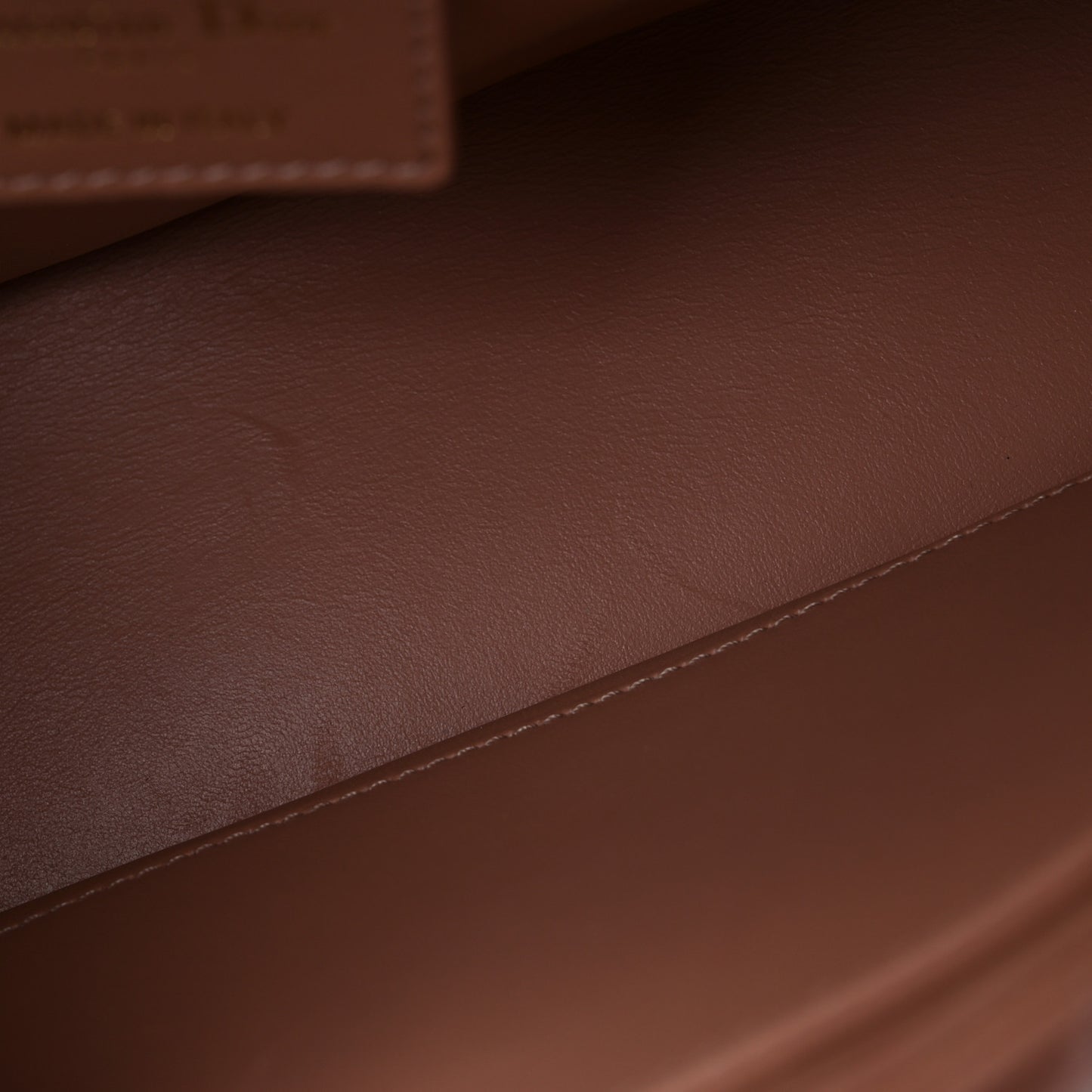 Calfskin Macrocannage Medium Caro Bag Rose De Vents