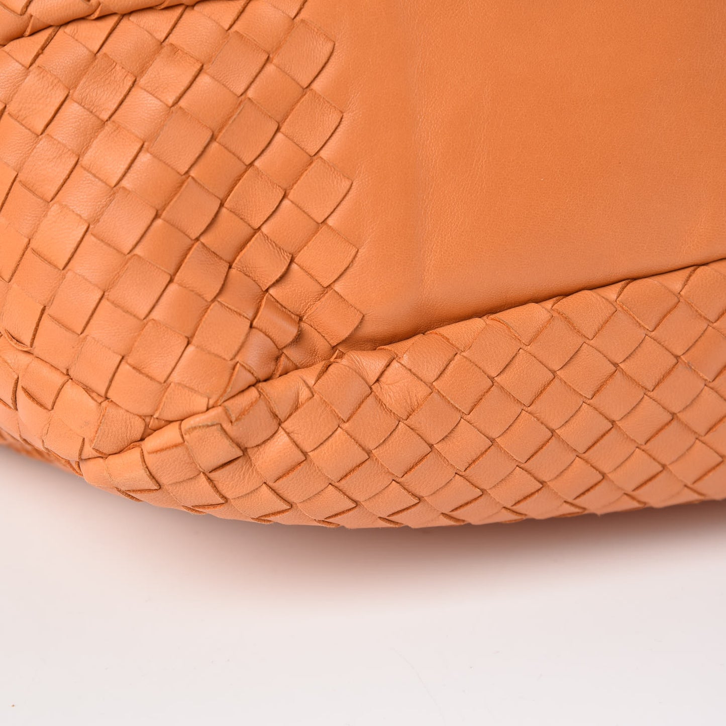 Nappa Intrecciato Large Campana Saffron