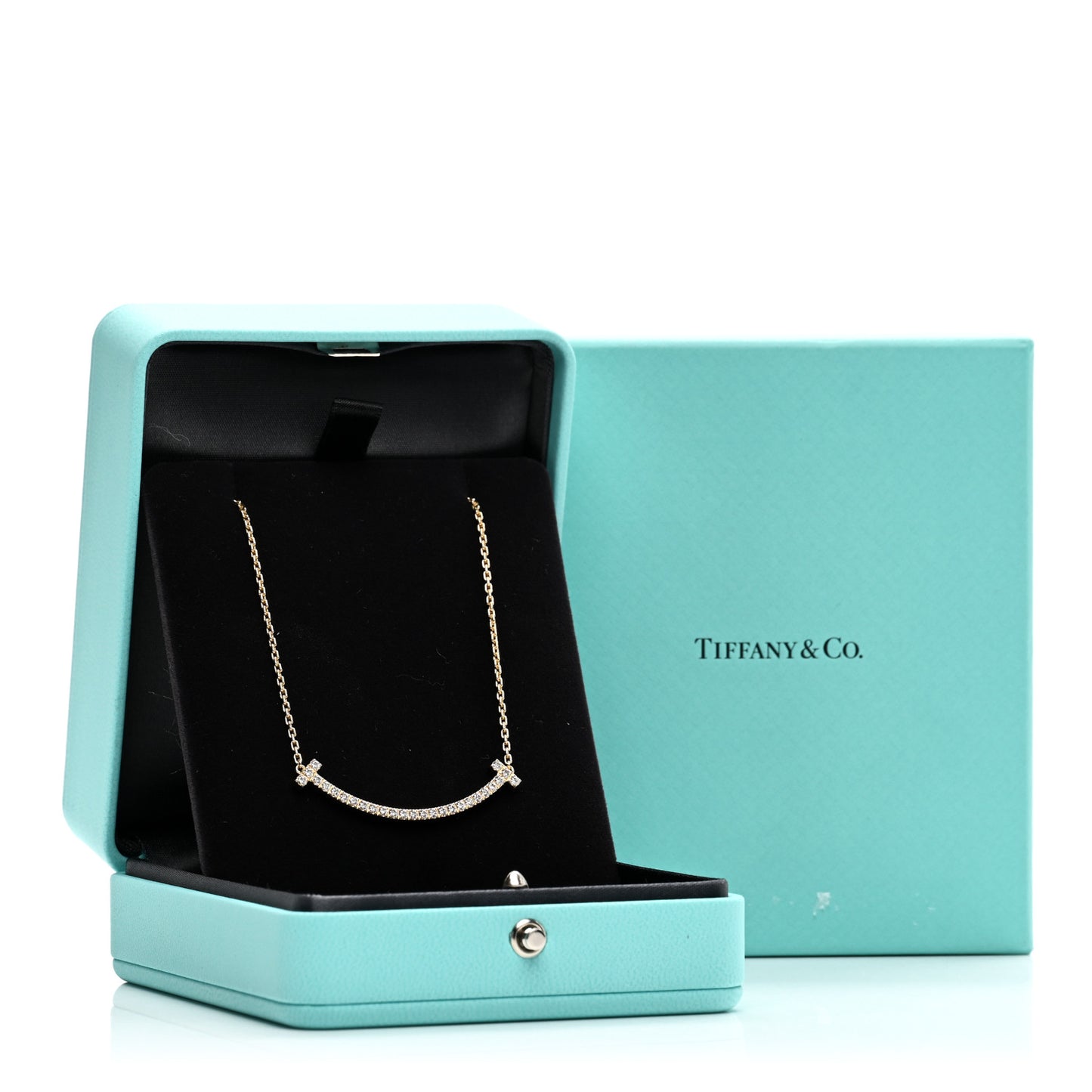 18K Yellow Gold Diamond Medium T Smile Pendant Necklace