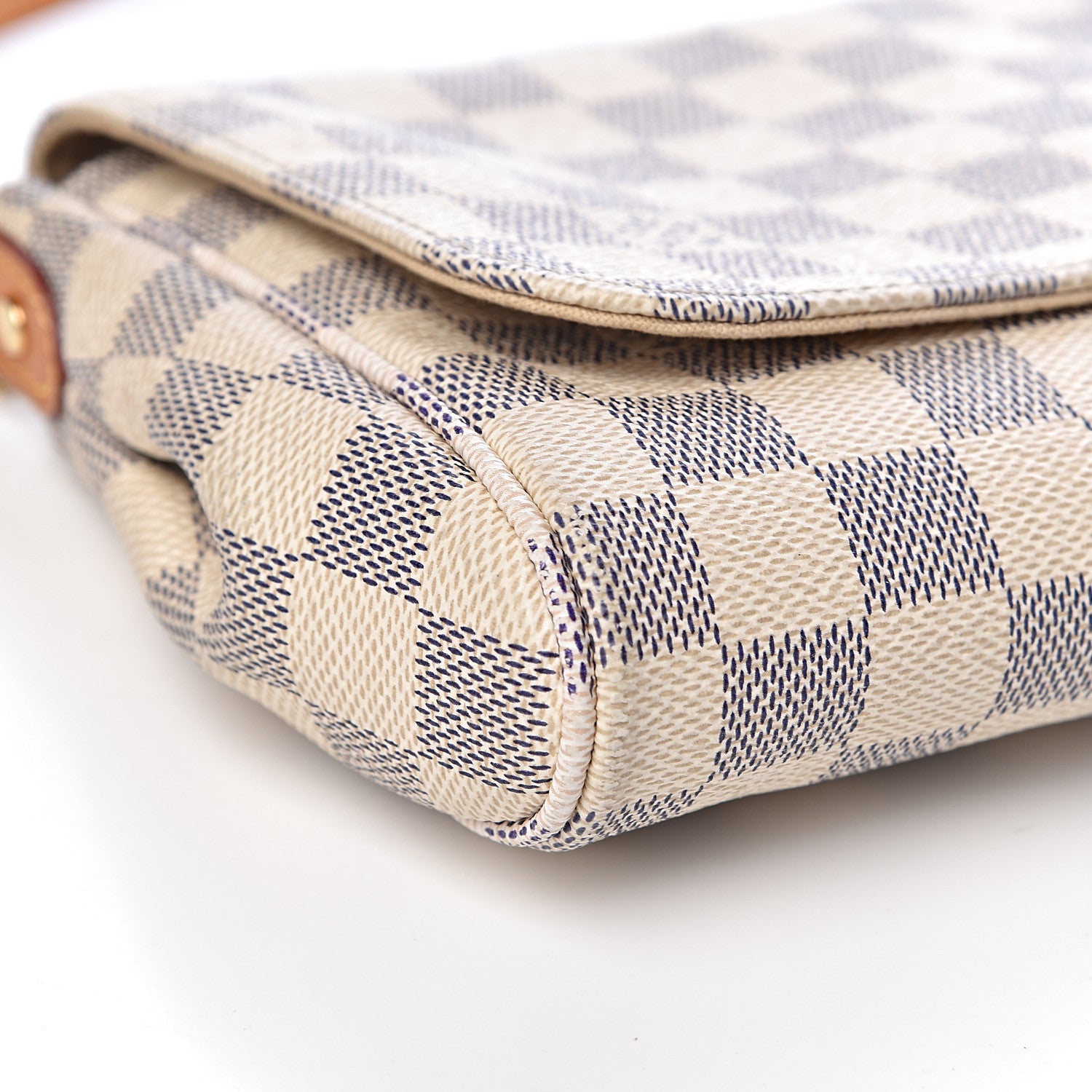 Louis Vuitton Damier Azur Favorite MM 9 of 13