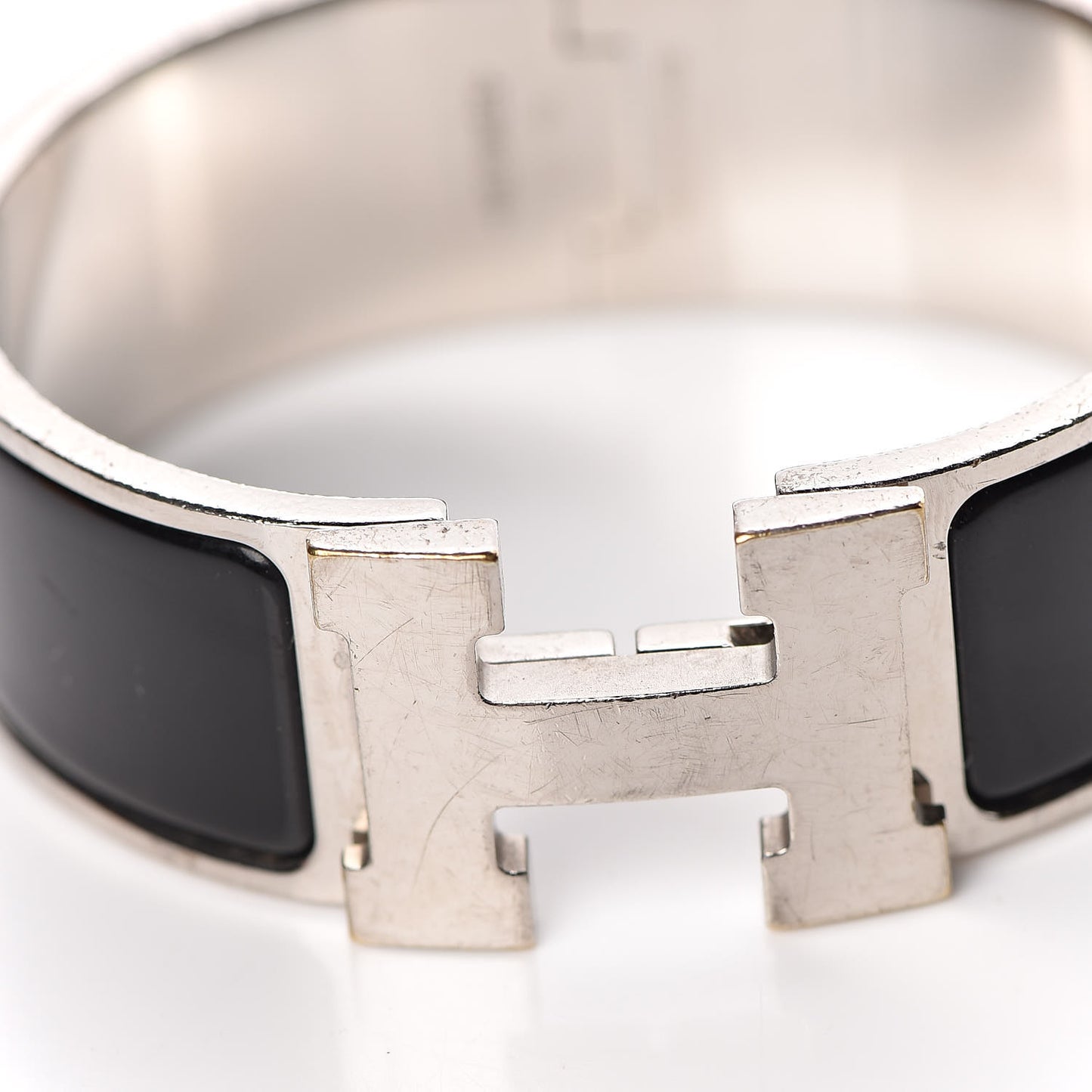 Enamel Wide Clic Clac H Bracelet PM Black
