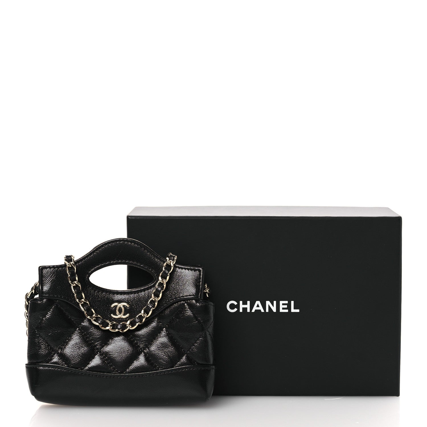 CHANEL ブラック キルティング ミニバッグ Chanel Shiny Lambskin Quilted Micro 31 Clutch With Chain Black
