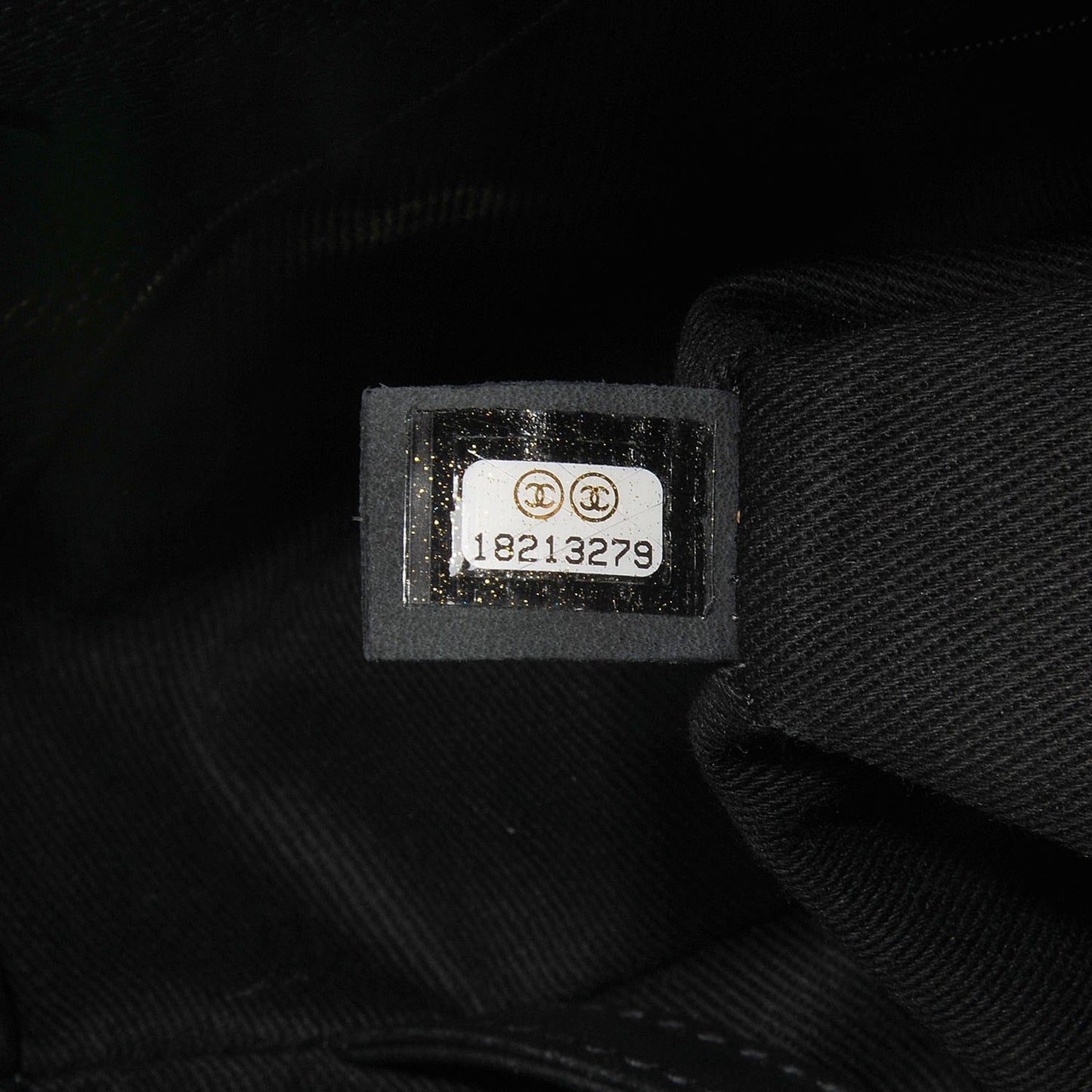 Caviar Timeless CC Soft Tote Black