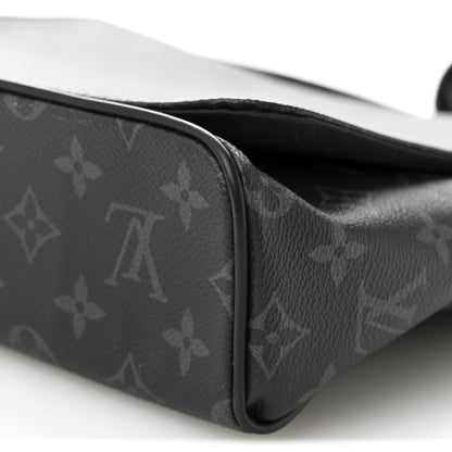 Louis Vuitton Monogram Eclipse District MM 10 of 11
