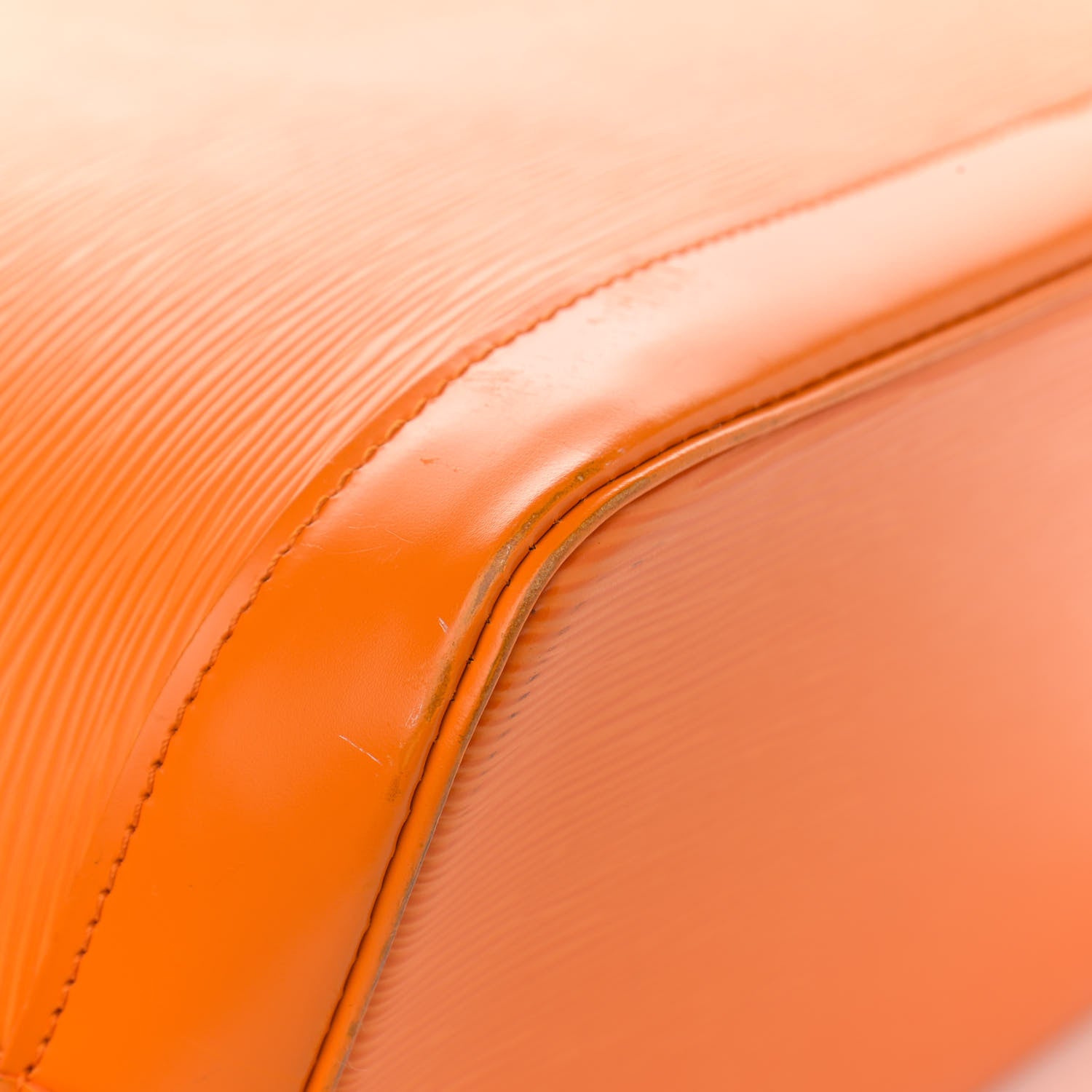 Louis Vuitton Epi Alma PM Mandarin 11 of 18