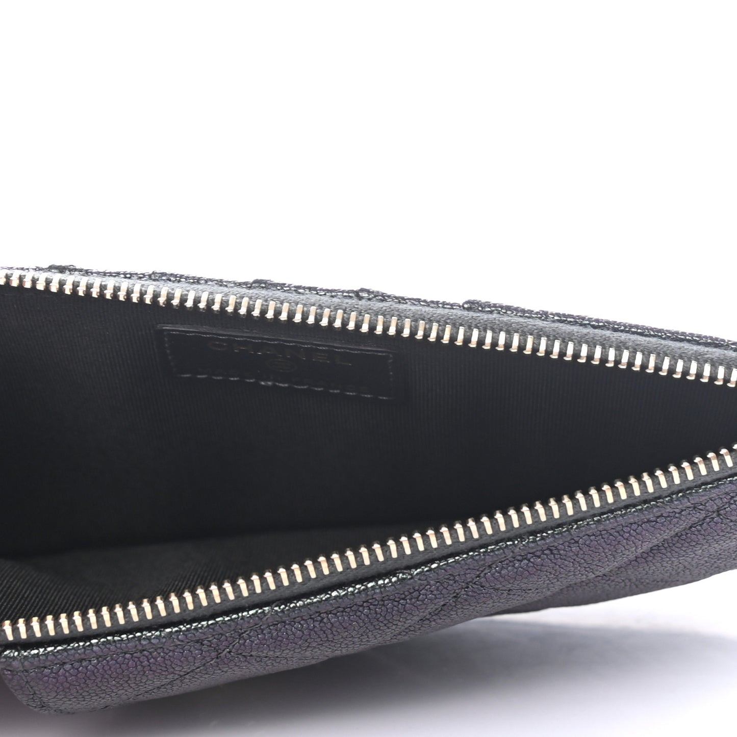 Iridescent Caviar Quilted Classic Flat Wallet Pouch Black