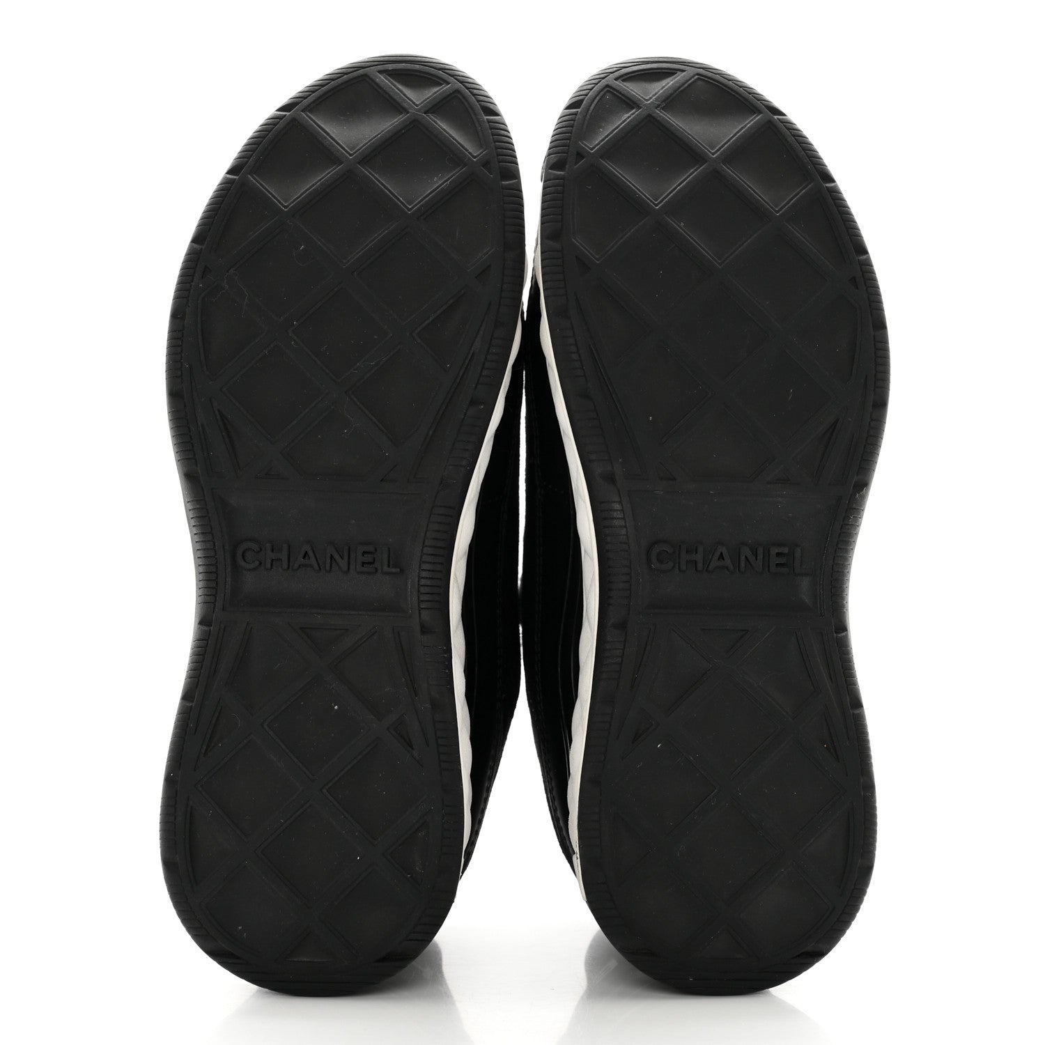 Chanel Velvet Calfskin Mixed Fibers CC Sneakers 37 Black 6 of 23