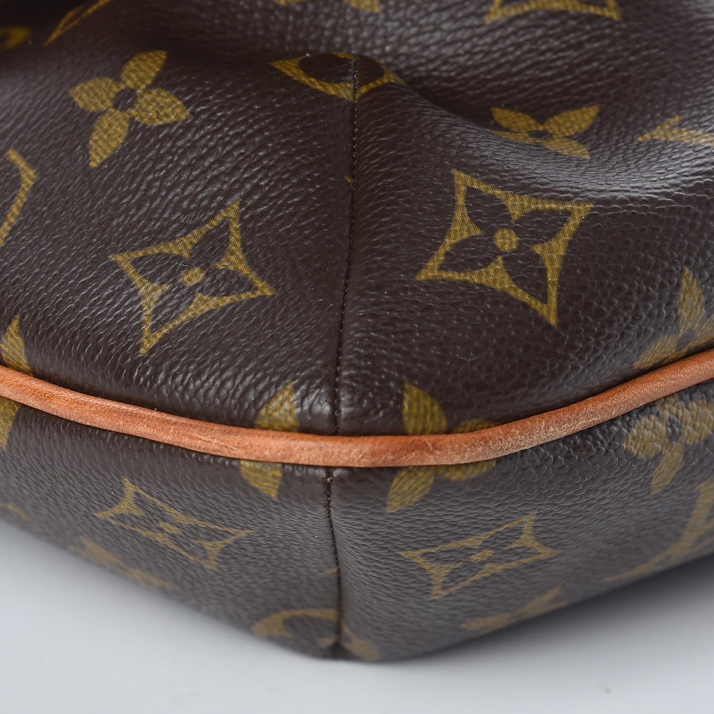 Monogram Musette GM