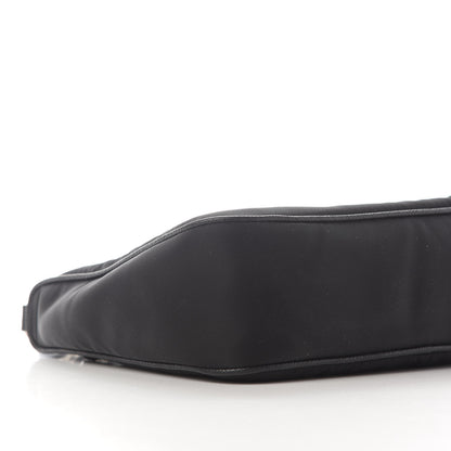 Prada Nylon Re-Edition 2005 Shoulder Bag Black 9 of 10