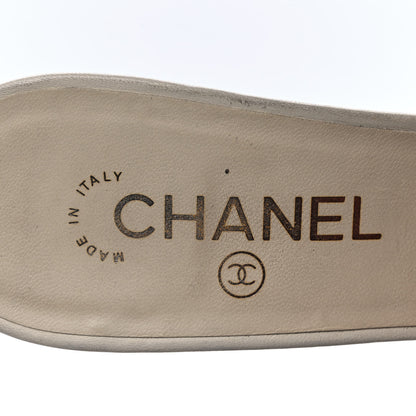 Chanel Lambskin Grosgrain Cap Toe Snake Pearl Mule 39.5 White Black 7 of 9