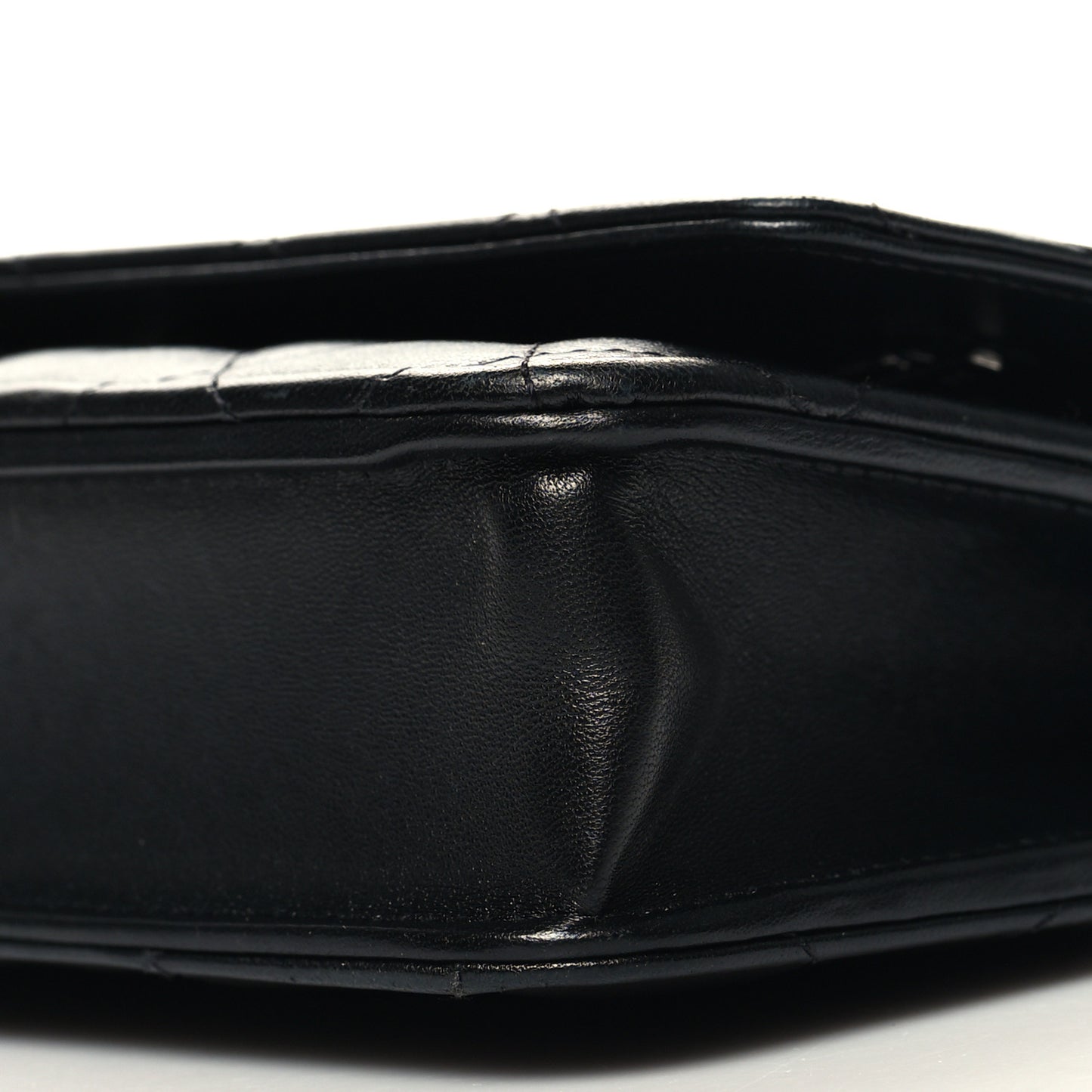 Lambskin Quilted Wallet On Chain WOC Black