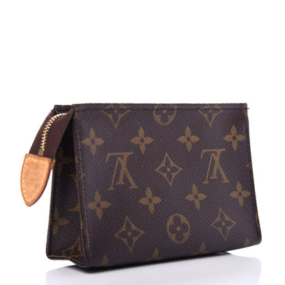 Louis Vuitton Monogram Toiletry Pouch 15 3 of 8