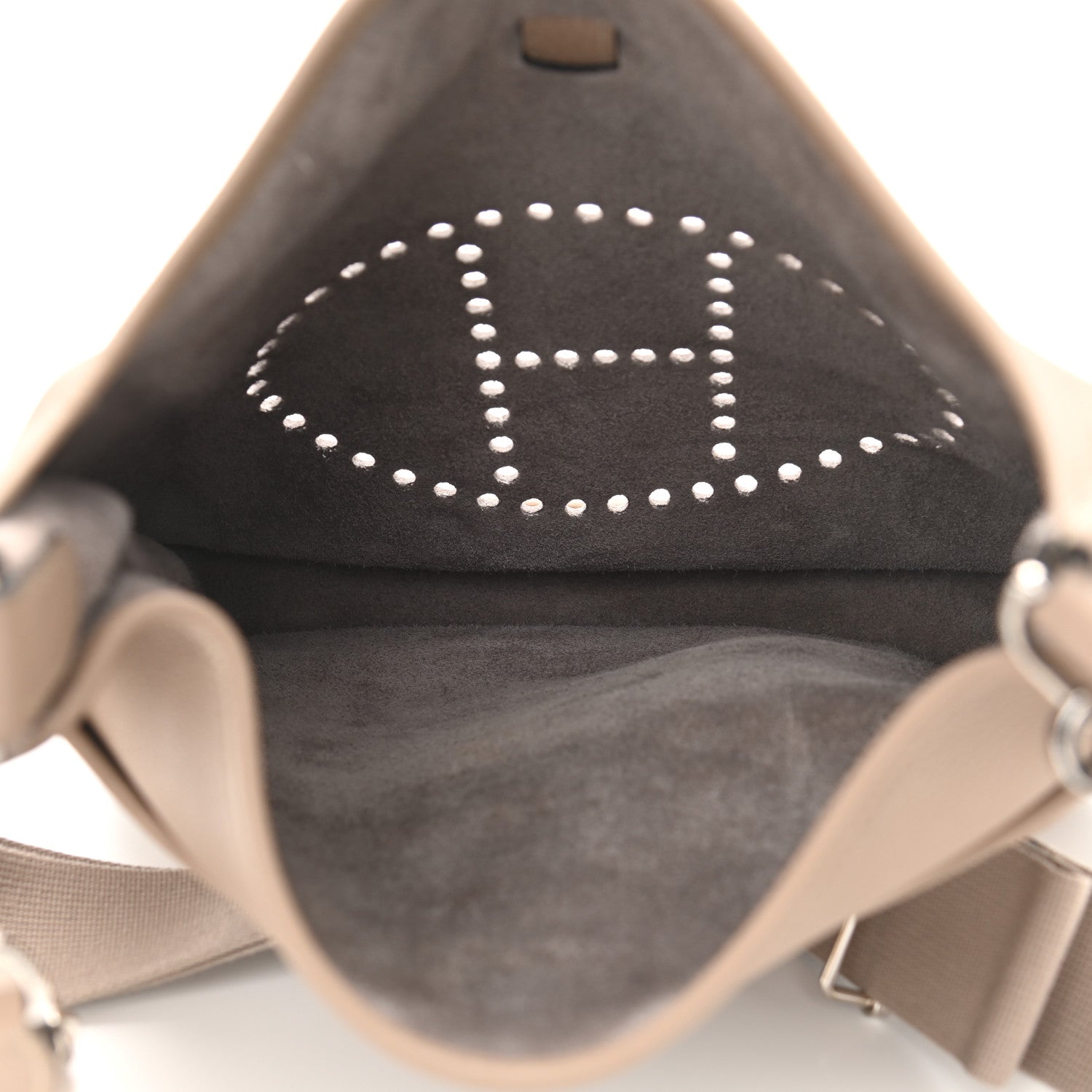 Hermes Taurillon Clemence Evelyne III PM Gris Tourterelle 5 of 15