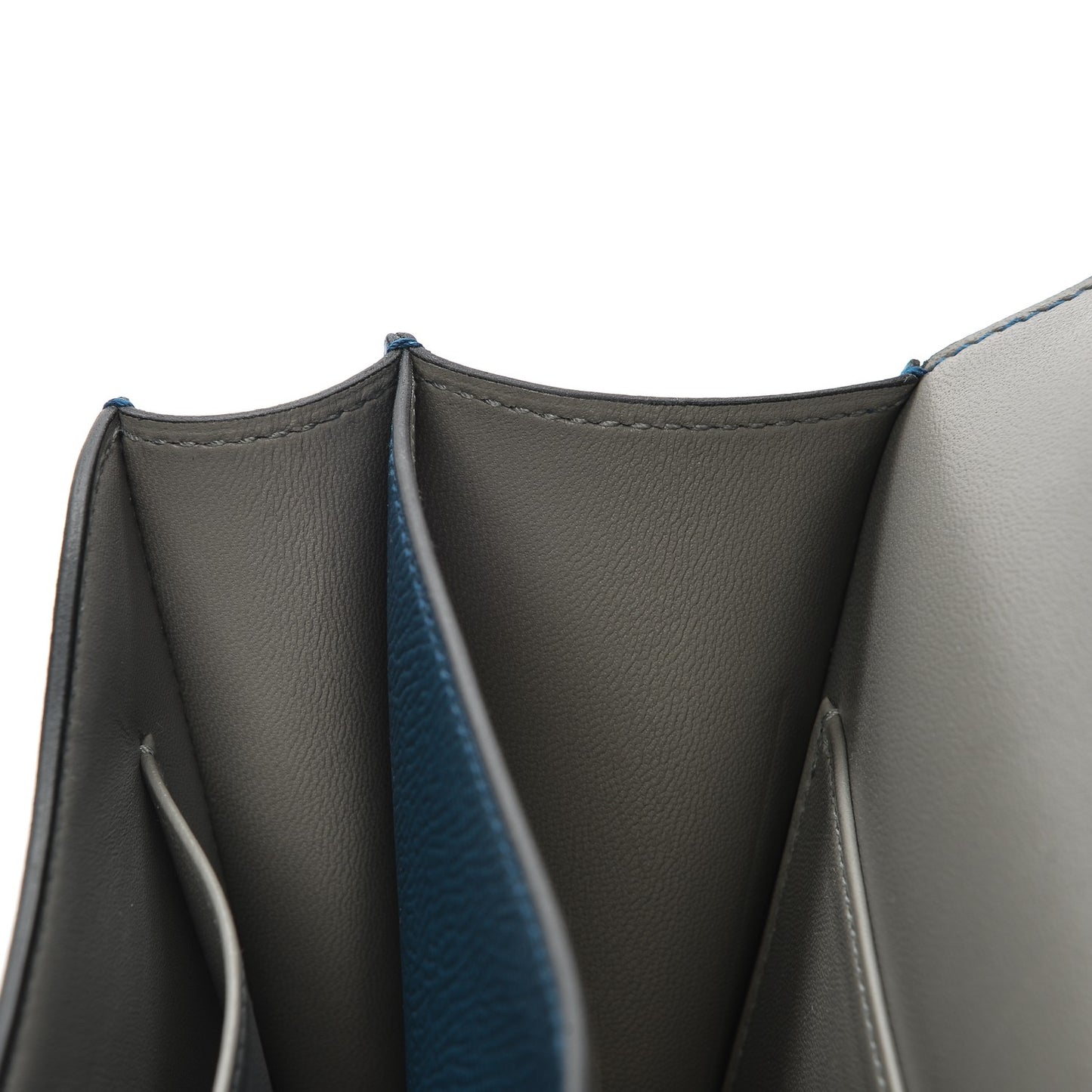 Epsom Constance 18 Bleu Agate