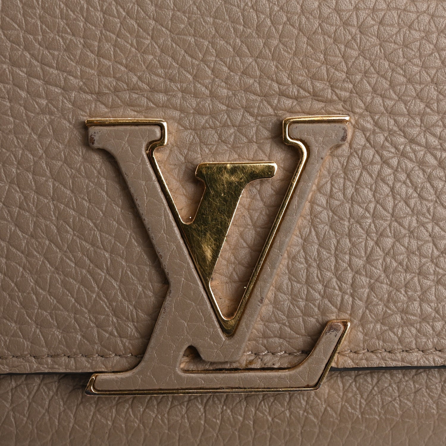Louis Vuitton Taurillon Capucines Wallet Galet 12 of 16