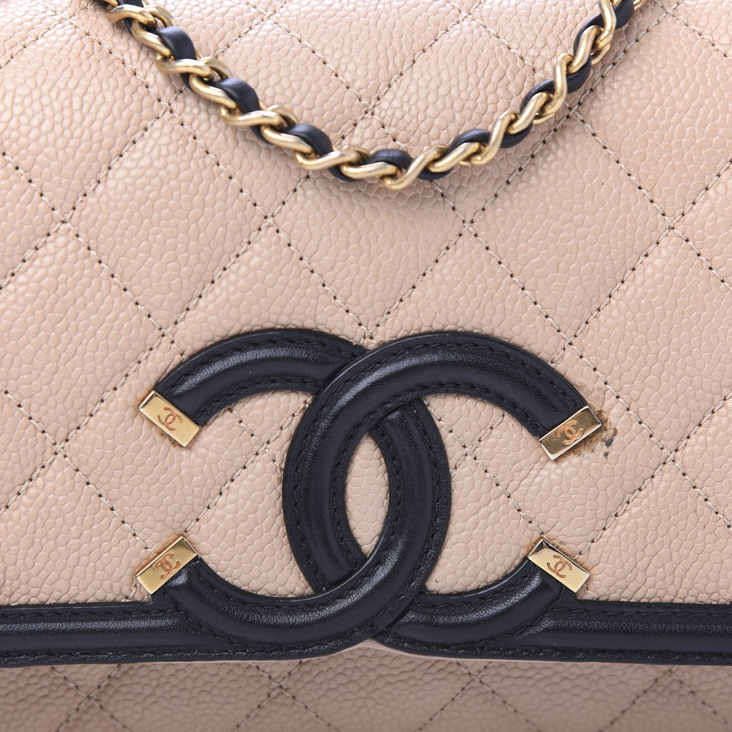 Caviar Quilted Small CC Filigree Flap Beige Black