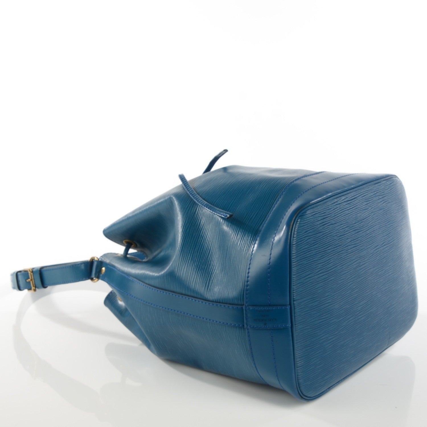 Louis Vuitton Epi Noe Toledo 7 of 12
