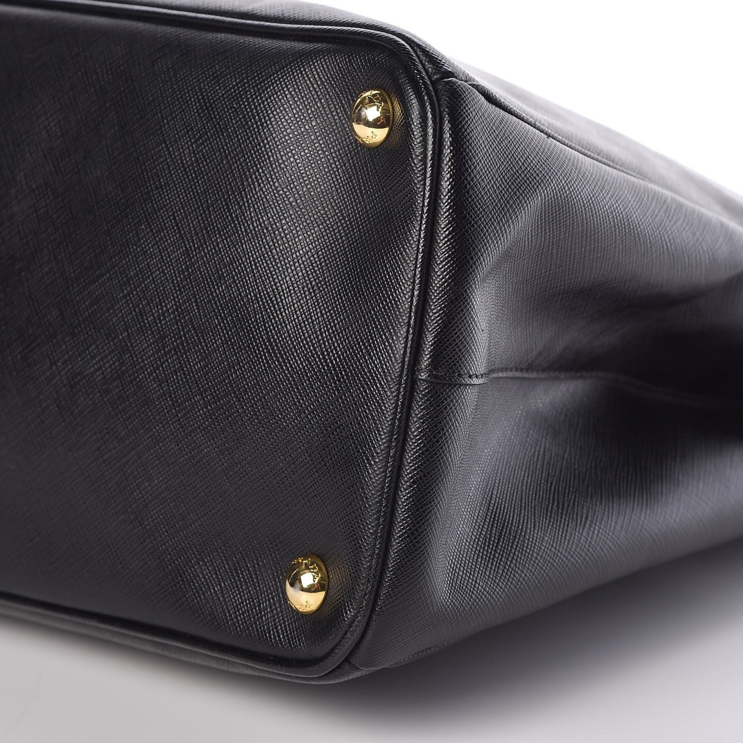 Saffiano Large Galleria Double Zip Tote Black