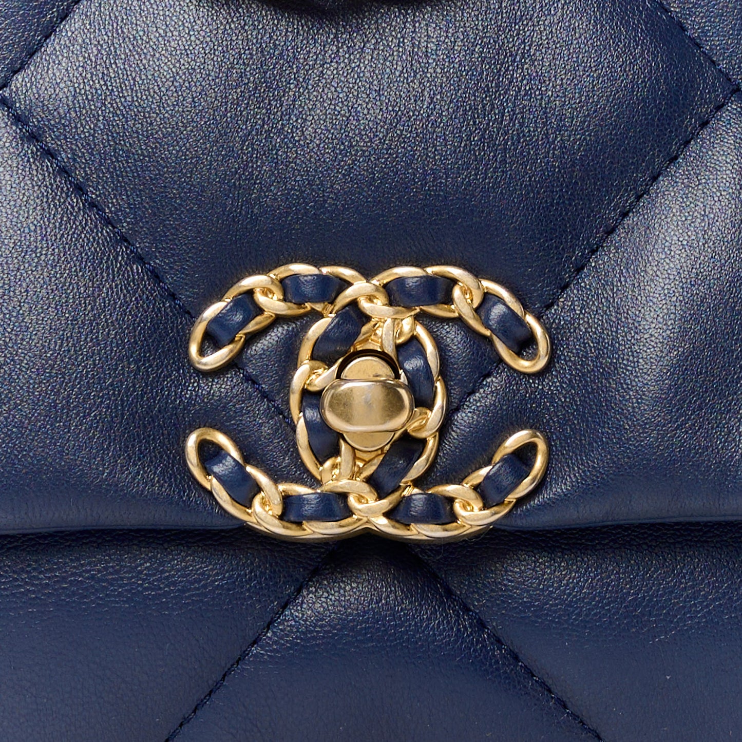 Lambskin Quilted Medium Chanel 19 Flap Navy Blue