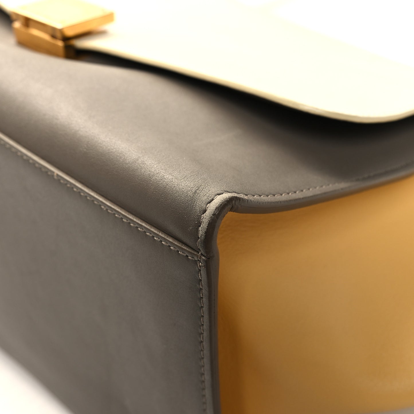 Smooth Calfskin Medium Tri-Color Trapeze Butter
