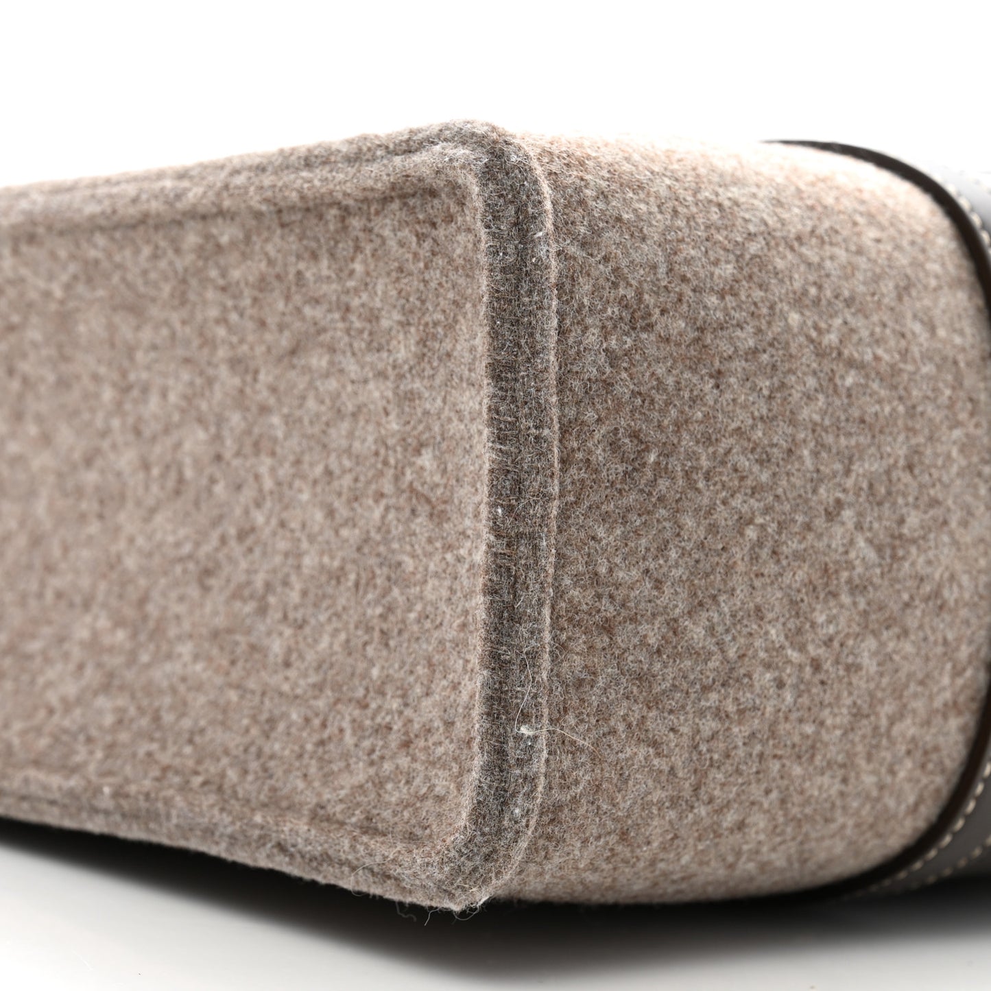 Felt Large Woody Ribbon Tote Deep Beige