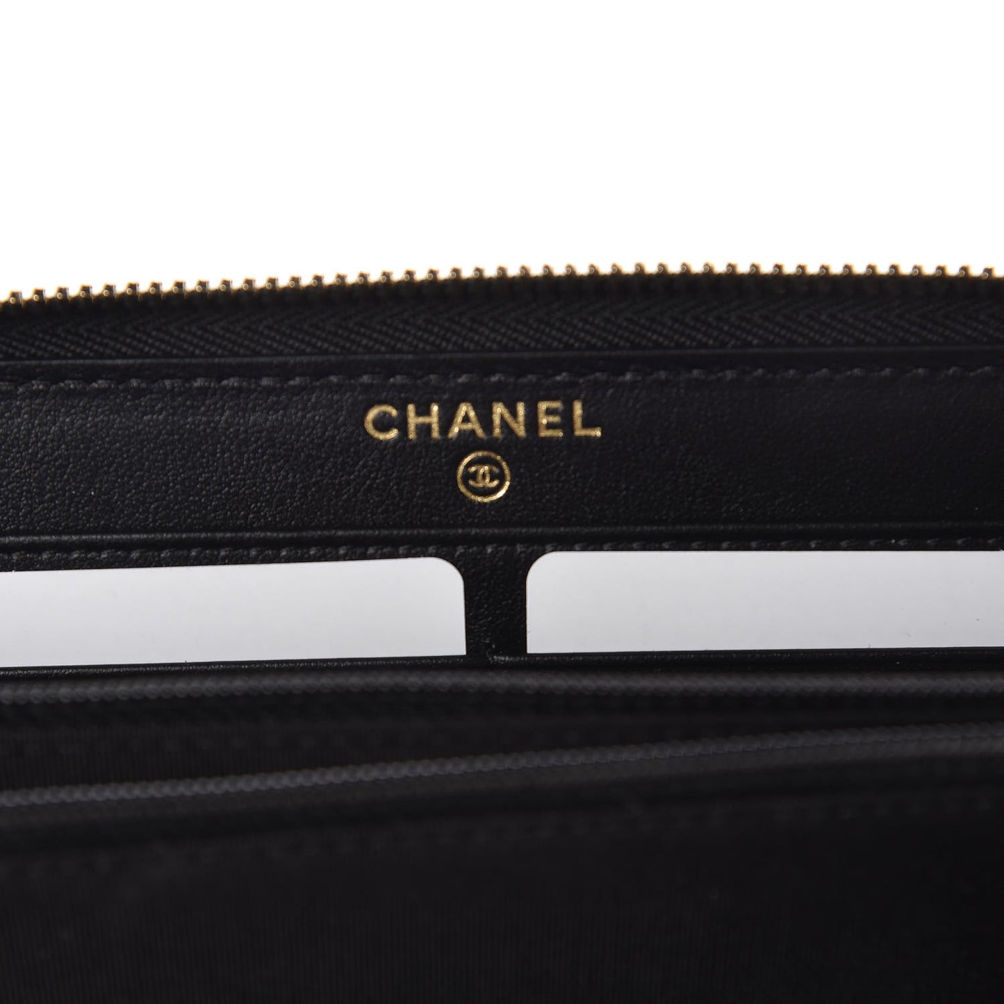 Caviar Quilted Filigree Zip Around Wallet Black