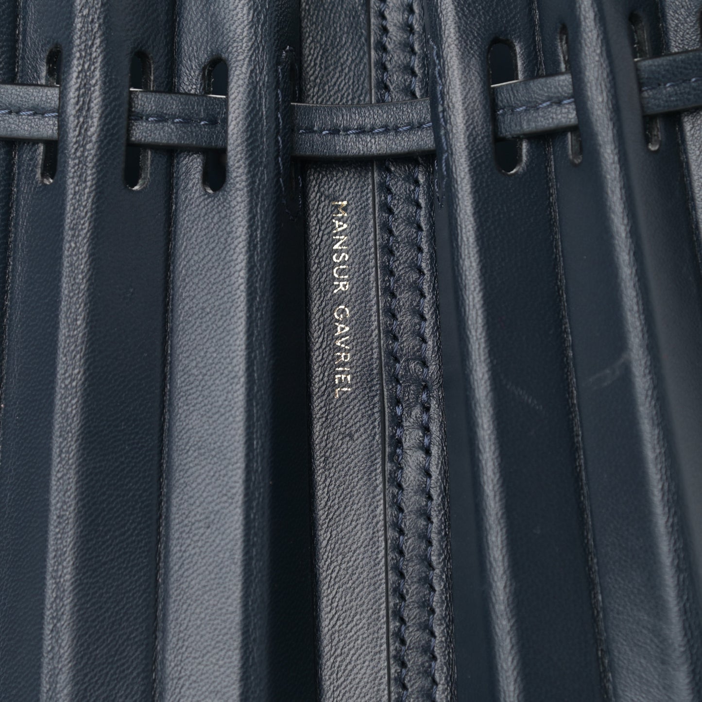 Vegetable Tanned Calfskin Pleated Bucket Bag Blu