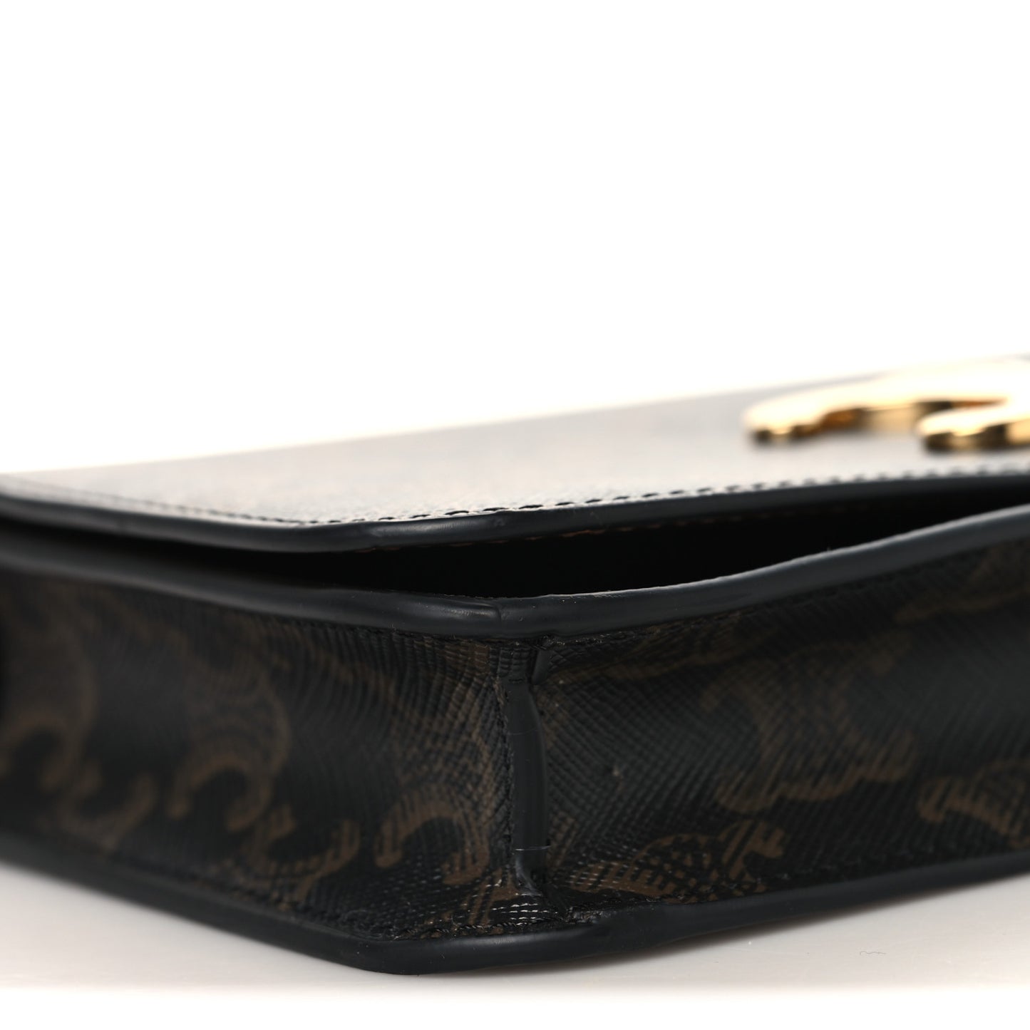 Triomphe Canvas Multipochette Tan