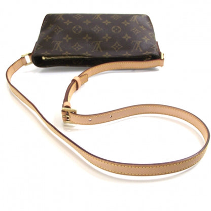 Louis Vuitton Monogram Trotteur 6 of 9