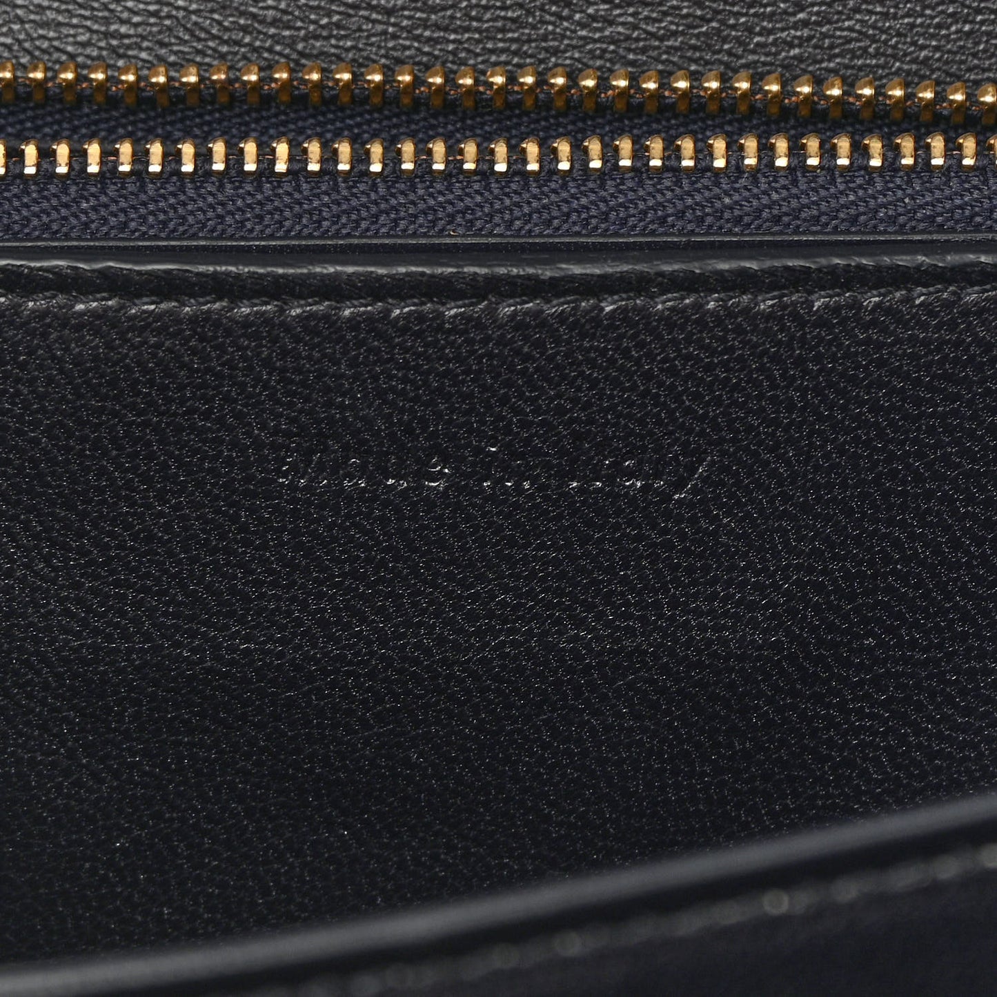Box Calfskin Medium Classic Box Flap Bag Navy
