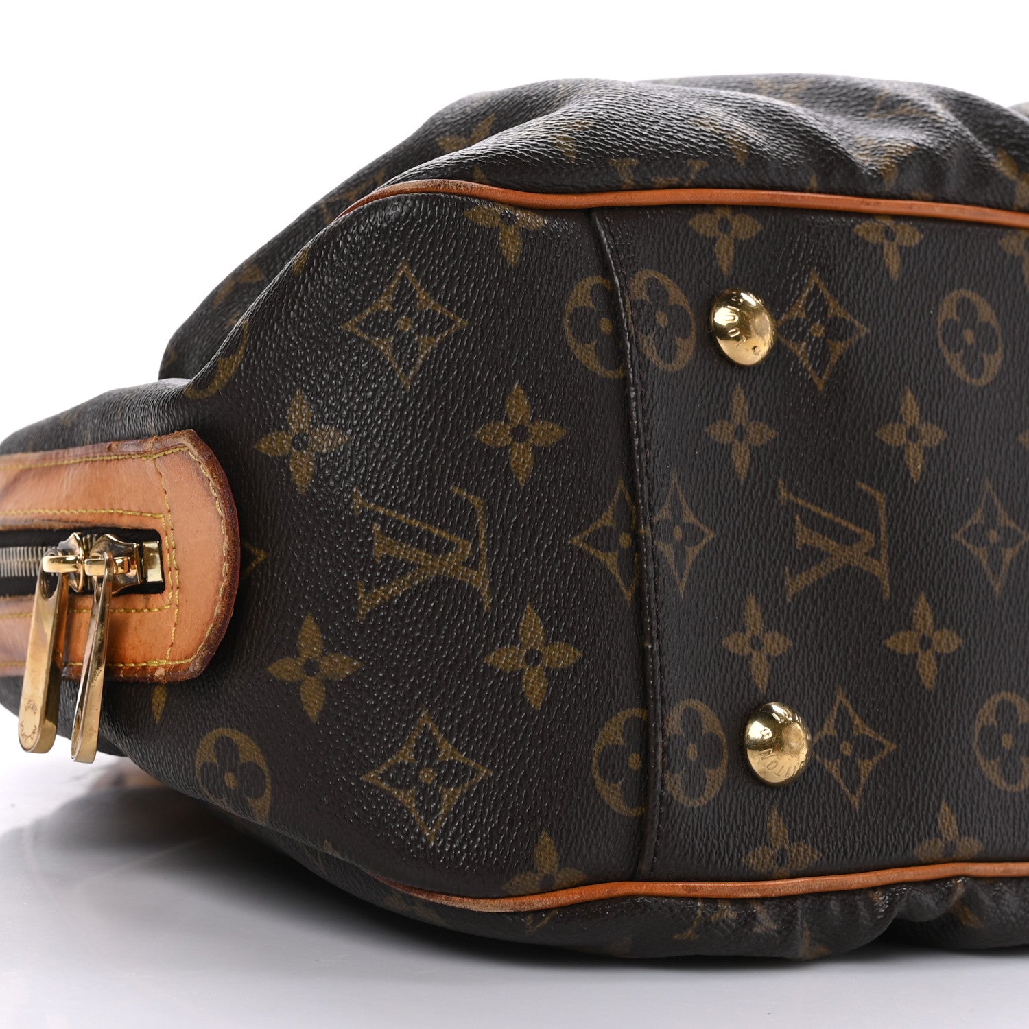 Louis Vuitton Monogram Mizi 6 of 8