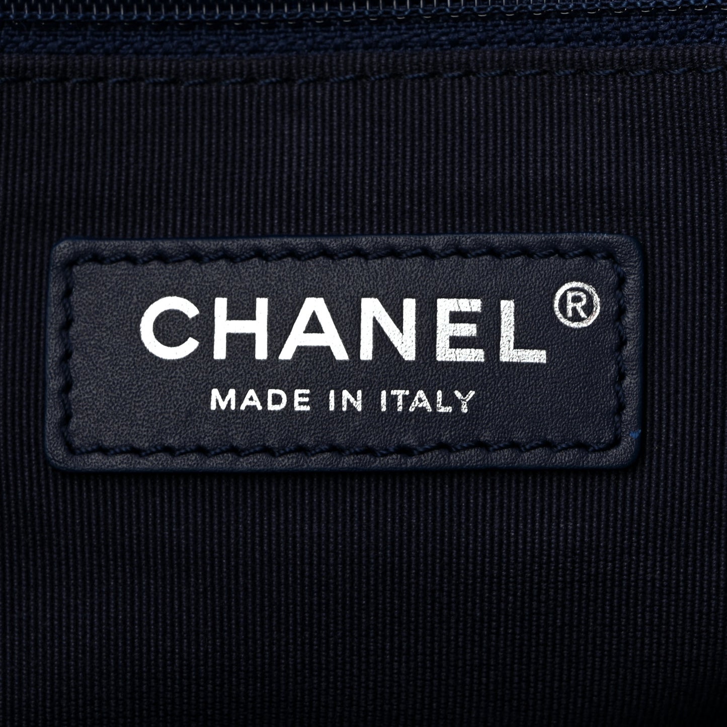 Calfskin Medium Deauville Navy