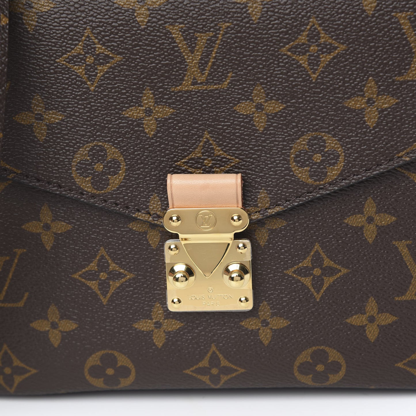 Monogram Pochette Metis
