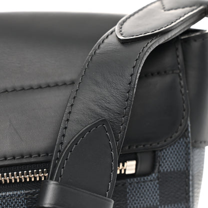 Louis Vuitton Damier Cobalt Newport Messenger MM 17 of 21