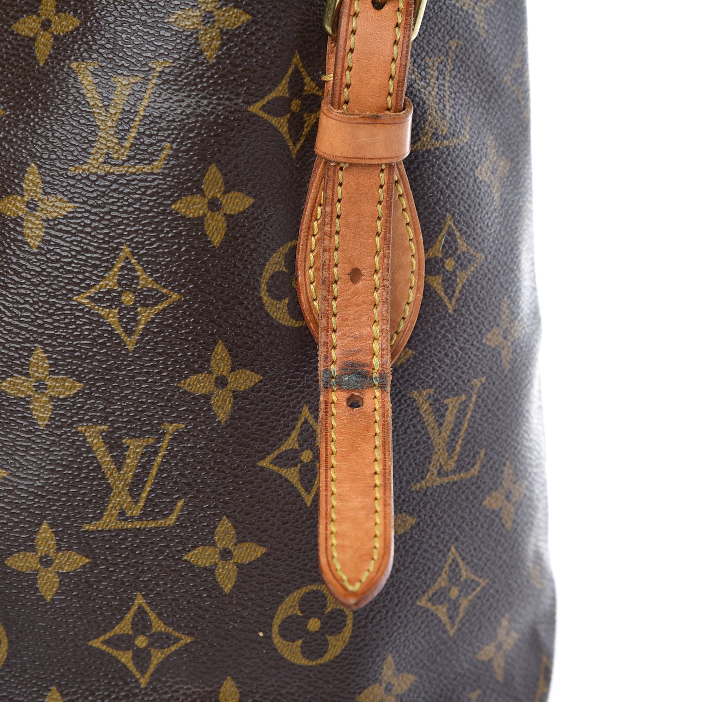 Monogram Petit Bucket 23