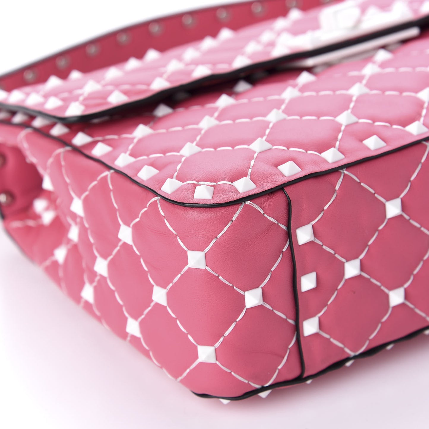 Lambskin Medium Free Rockstud Spike Shoulder Bag Shadow Pink
