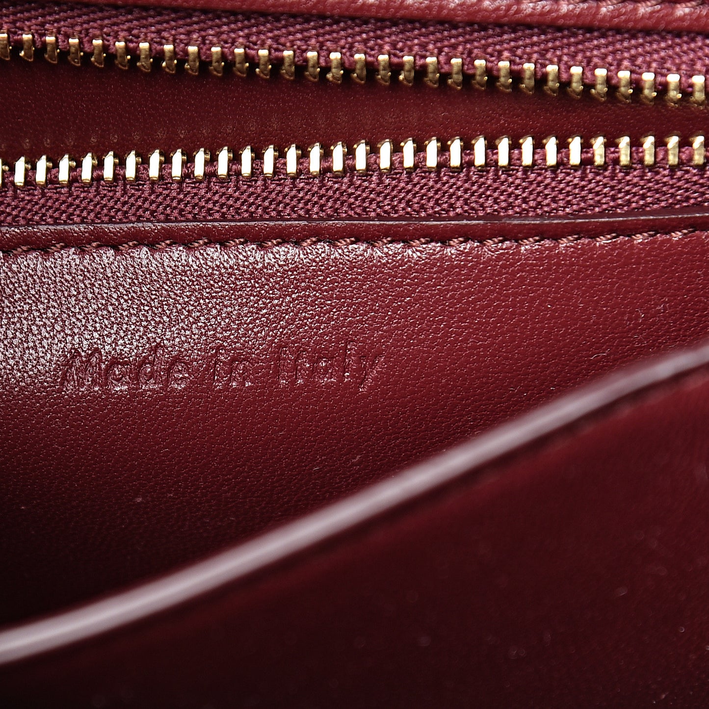 Box Calfskin Small Classic Box Flap Bag Burgundy