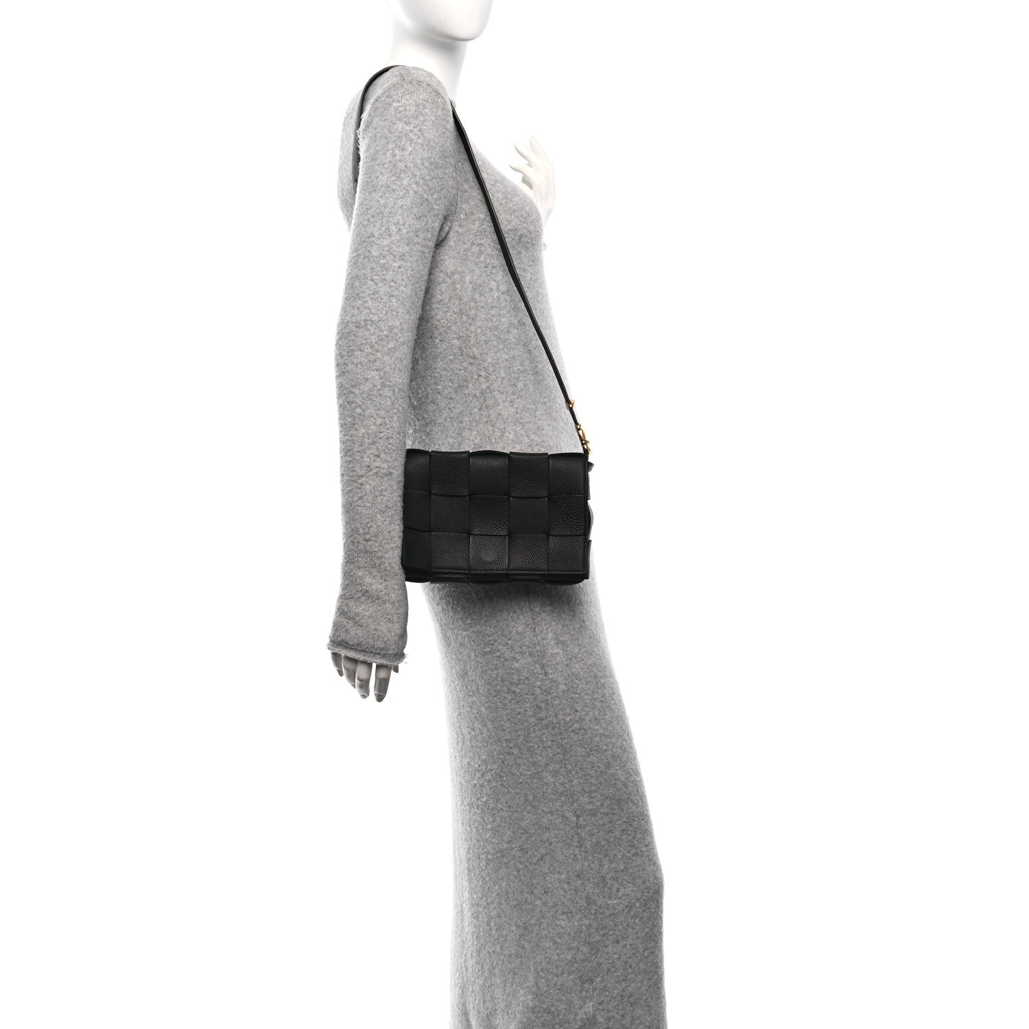 Bottega Veneta Grained Calfskin Maxi Intrecciato Cassette Crossbody Bag Black 2 of 9