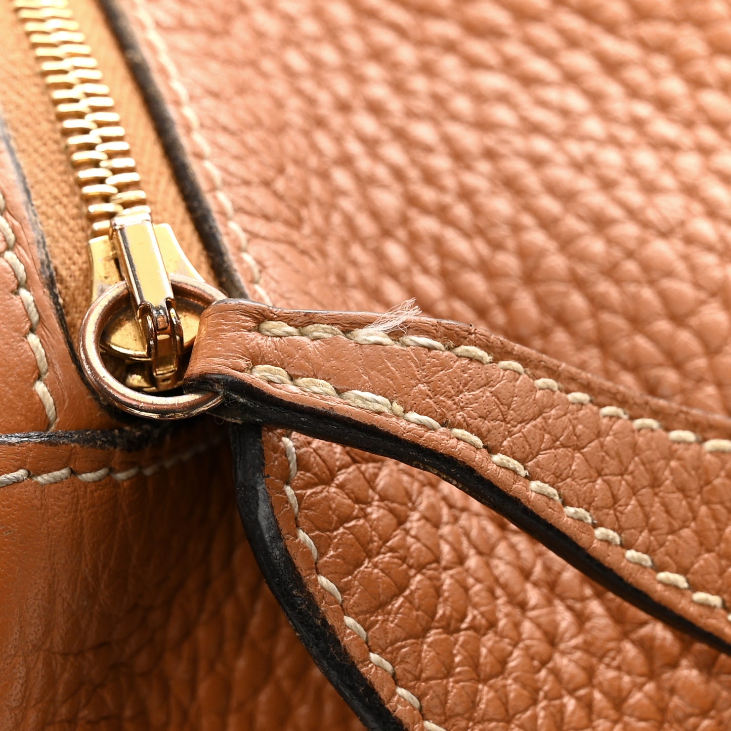 Taurillon Clemence Lindy 26 Gold