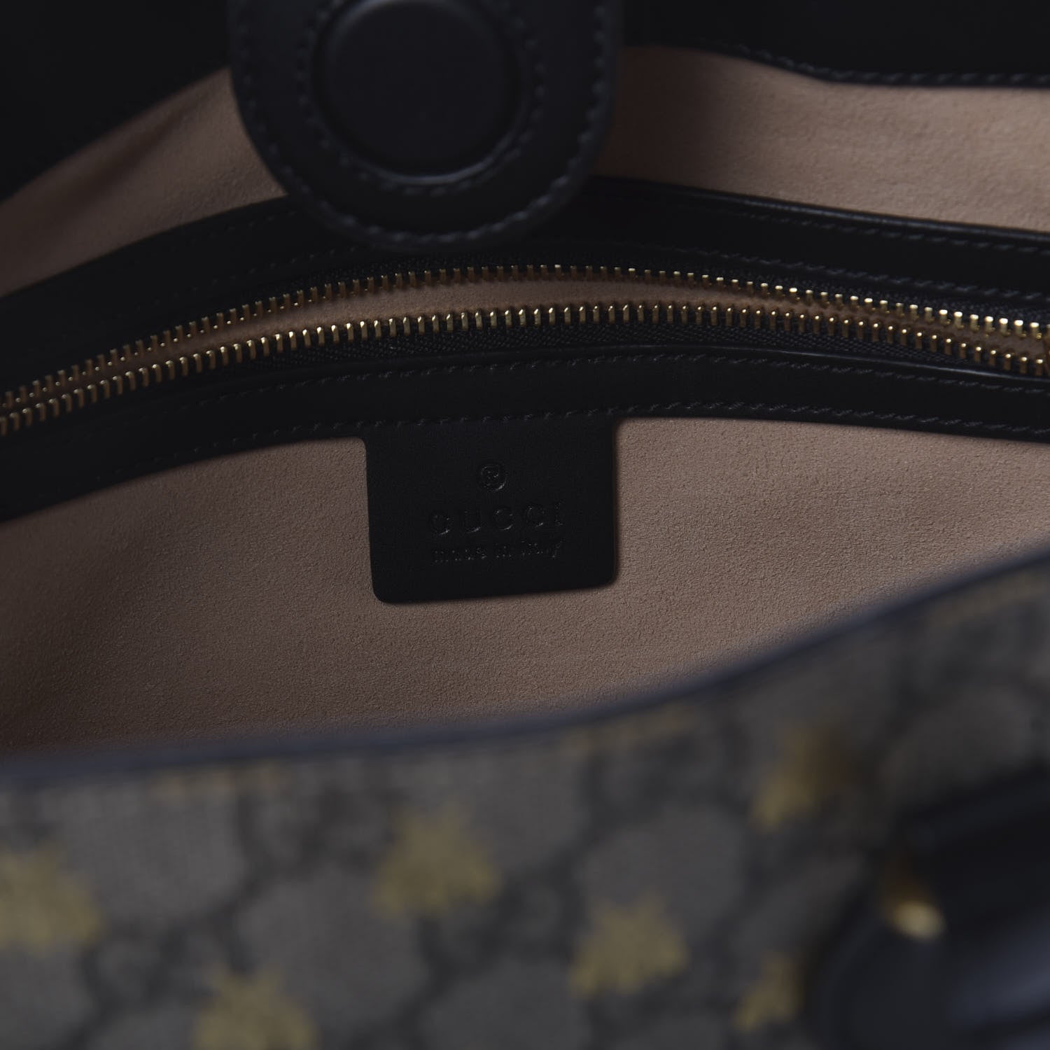 Gucci Soft GG Supreme Monogram Bees Small Crossbody Tote Beige Oro Black 7 of 9