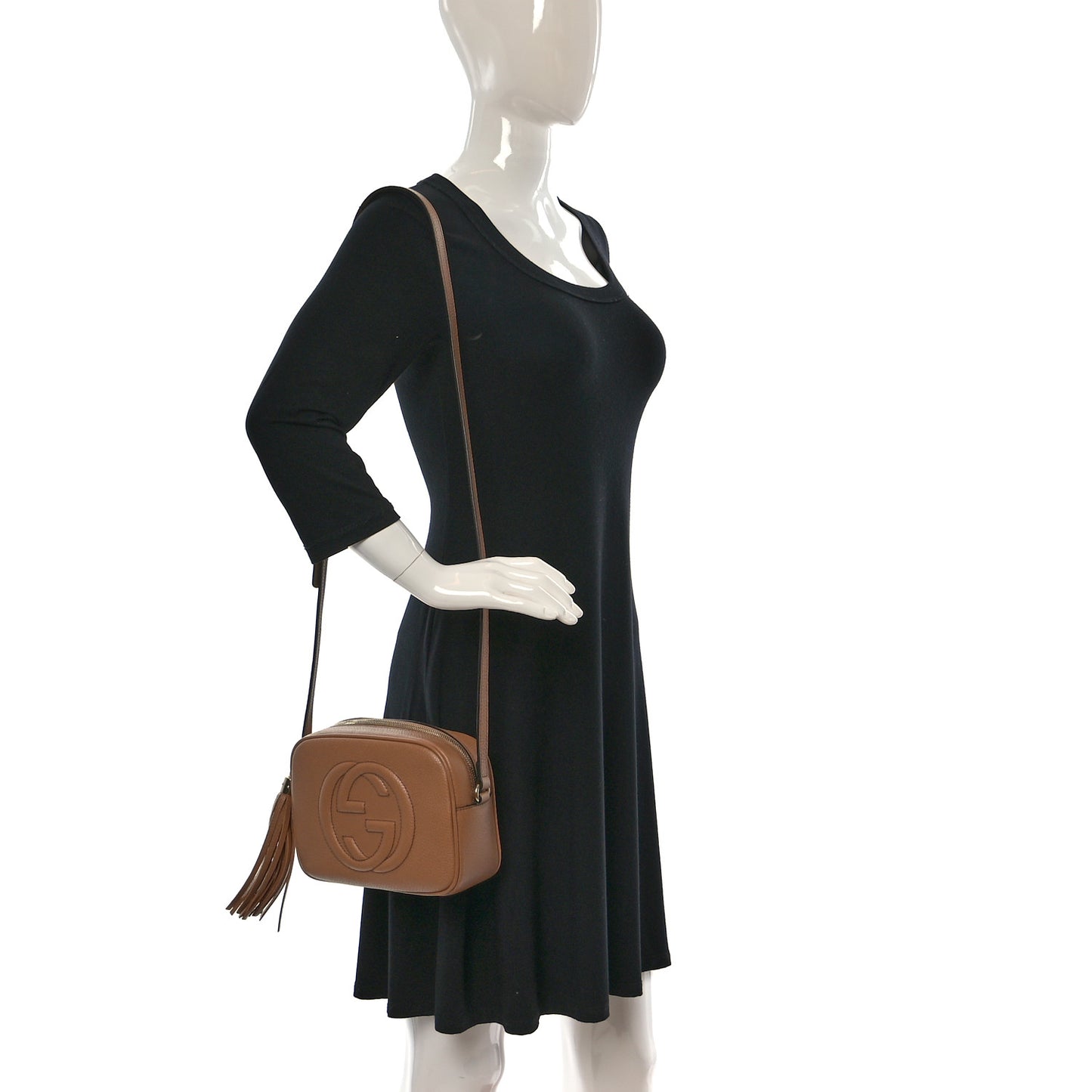 Pebbled Calfskin Small Soho Disco Bag Camelia