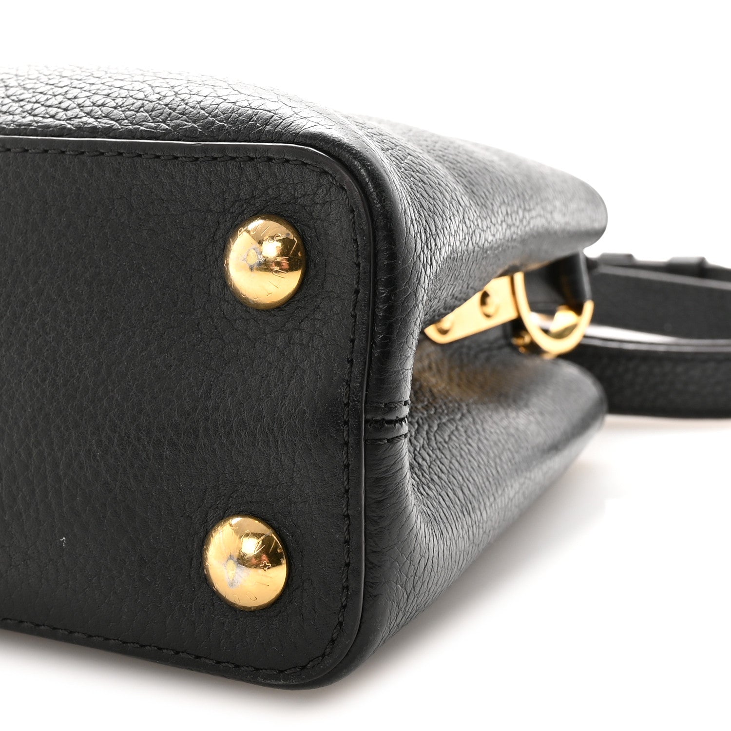 Louis Vuitton Taurillon Capucines BB Black 9 of 9