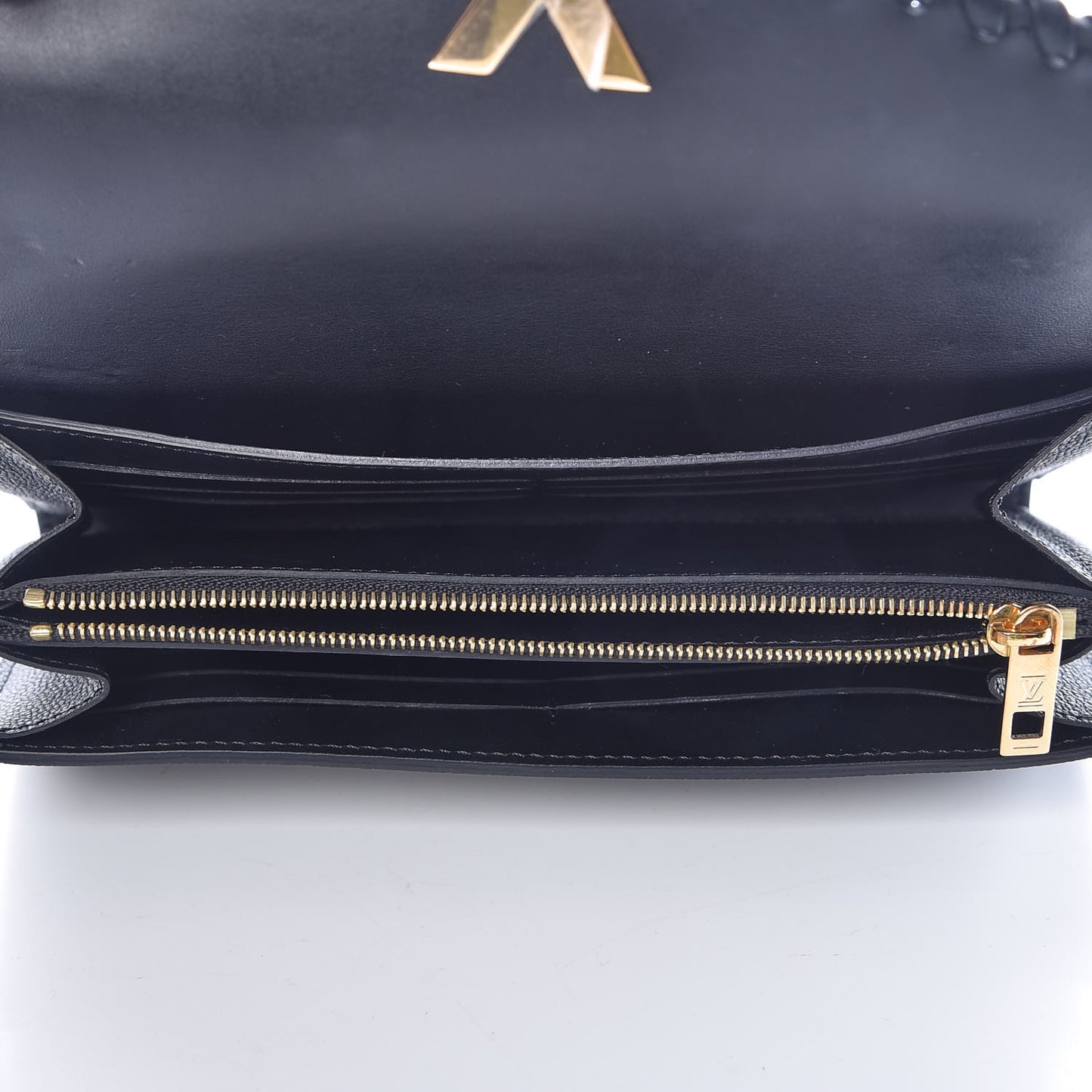 Monogram Cuir Plume Very Wallet Black