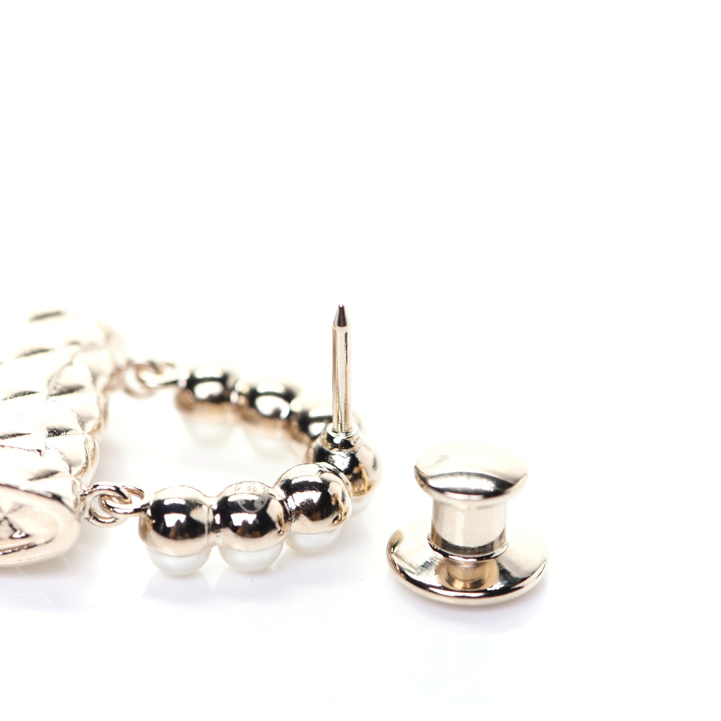 Pearl Quilted Flap Brooch Gold