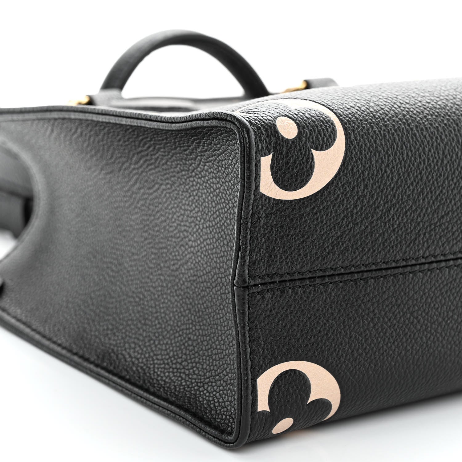 Louis Vuitton Empreinte Monogram Giant Onthego PM Black Beige 8 of 9