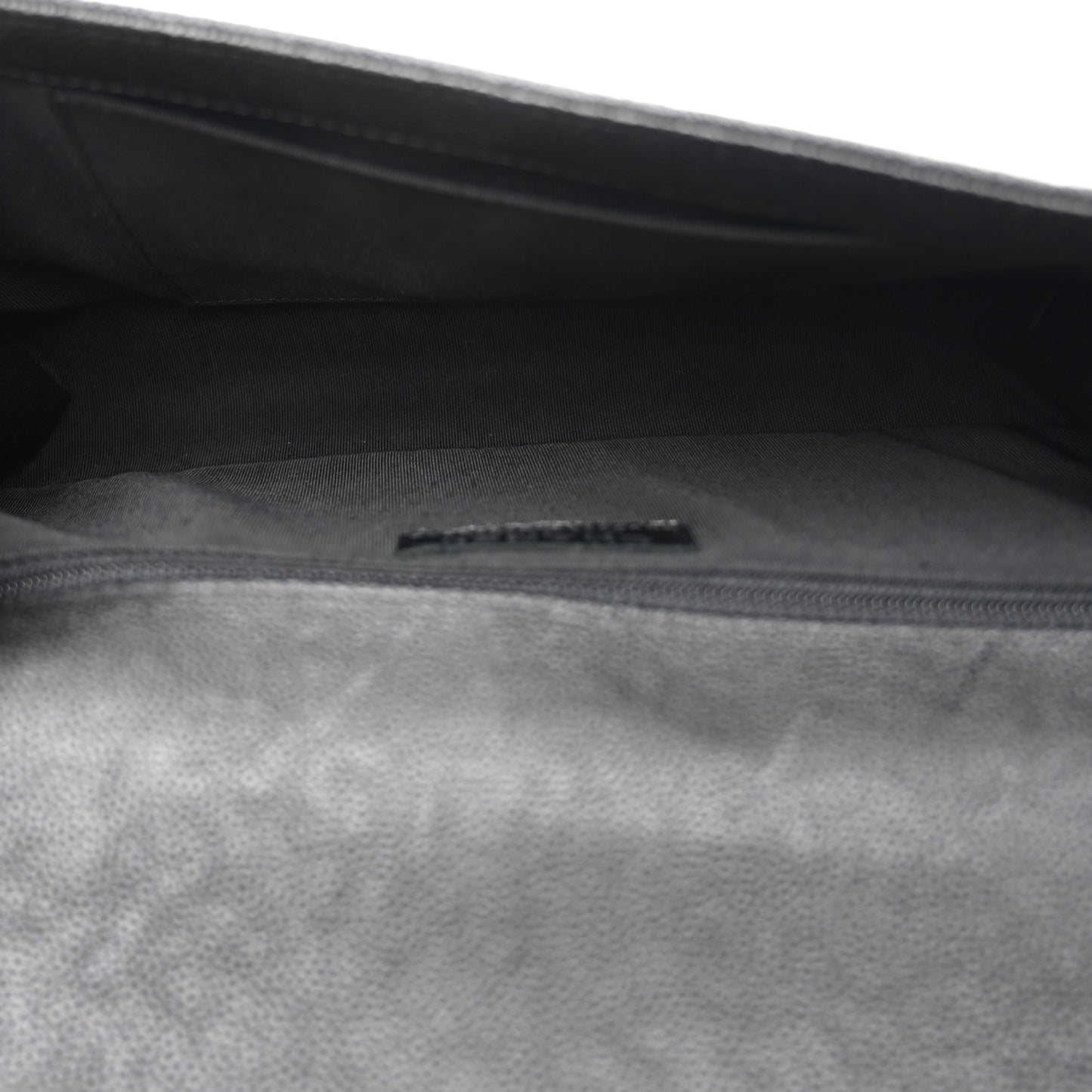 Caviar Quilted New Medium Boy Flap Black