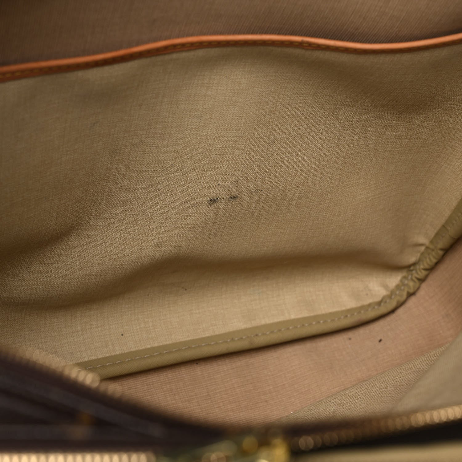 Louis Vuitton Monogram Alize 24 Heures Luggage 14 of 15