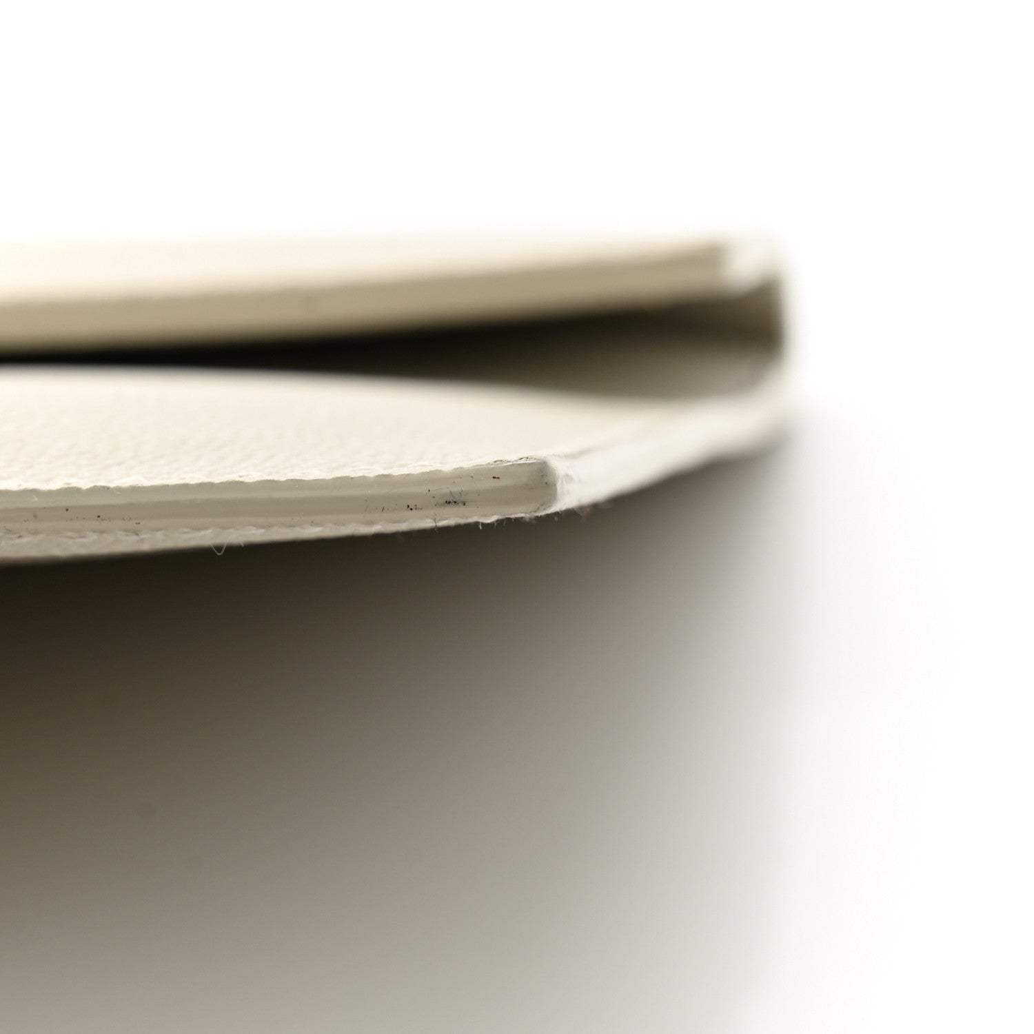 Saint Laurent Grain De Poudre Uptown Pouch Crema Soft 10 of 12