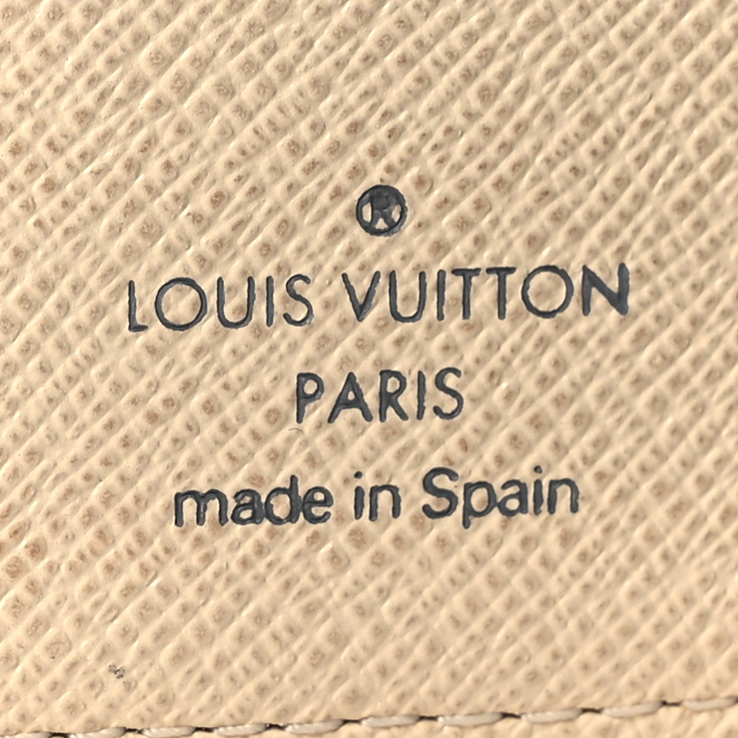 Louis Vuitton Damier Azur Small Ring Agenda Cover 6 of 8