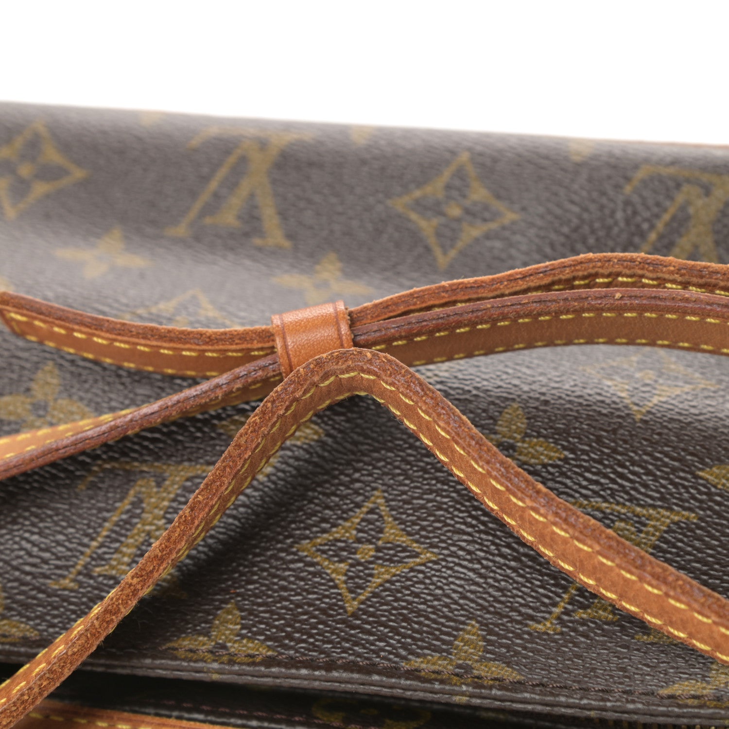 Louis Vuitton Monogram Trotteur 16 of 18